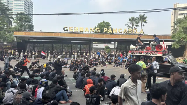 Komdigi Bakal Panggil TikTok dan Meta Buntut Demo Rusuh Depan Gedung DPR - News berita69.org