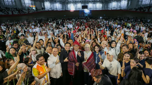 Komunitas Batak Berbalik Dukung Ridwan Kamil-Suswono, Effendi Simbolon Hadir Bersama Ribuan Warga - Pemilu berita69.org