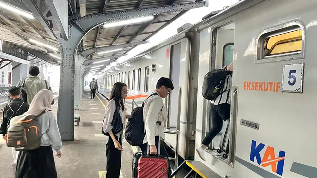KTP Hilang, Ini Cara Agar Tetap Bisa Naik Kereta Api - News berita69.org