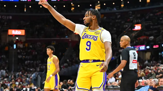 LA Lakers Alokasikan Bronny James ke Klub G-League, Tetap Masih Bisa Main di NBA - Bola berita69.org
