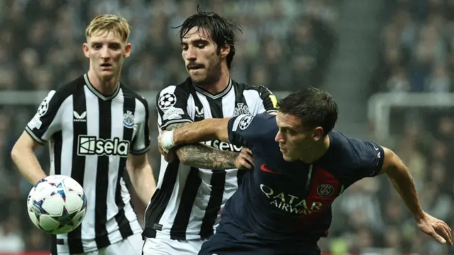 Manchester United dan PSG Temukan Jalan Tengah, Manuel Ugarte Bisa Segera Pindah ke Old Trafford? - Bola berita69.org