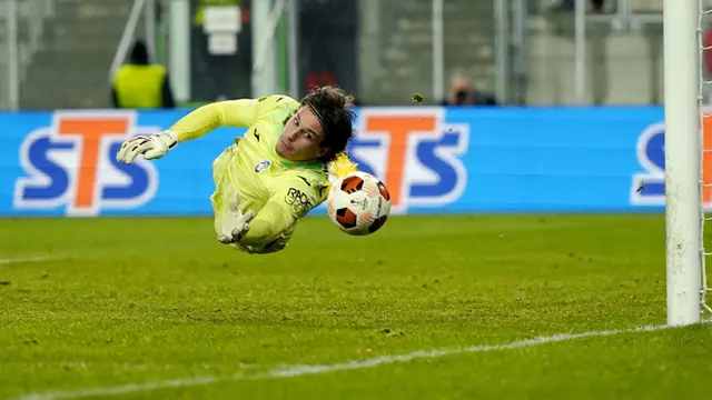 Manchester United Siapkan Tawaran Rp760 M buat Pengganti Andre Onana dari Serie A - Bola berita69.org