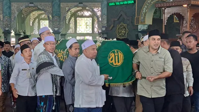 Mantan Bupati Tangerang yang Juga Ayah Kandung Cawabup Intan Nurul Hikmah, Meninggal Dunia - News berita69.org