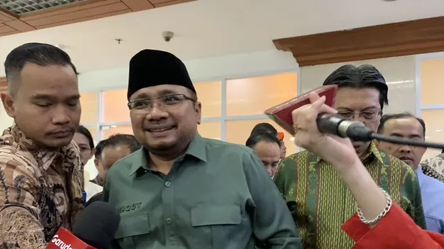 Menag Kembali Tak Hadir, Komisi VIII DPR Tunda Rapat Evaluasi Haji - News berita69.org