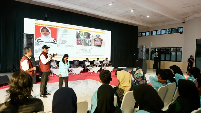 Mensos Gus Ipul Pastikan Pengadaan Laptop Pembelajaran Rakyat Transparan dan Terbuka - News berita69.org