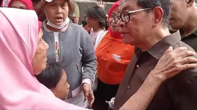 Momen Pramono Anung Dicurhati Warga Jakarta Saat Blusukan di Rusun Dataran Tinggi - Pemilu berita69.org