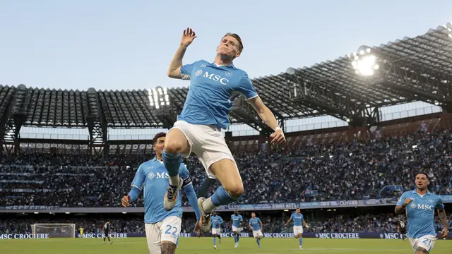 Napoli Ketagihan Rekrut Pemain Gagal Manchester United, Terinspirasi Kisah McTominay - Bola berita69.org