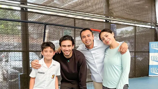 Nathan Tjoe-A-On Rafathar Main Bola di Andara, Intip Momen Serunya yang Menggemaskan - Hot berita69.org
