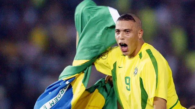 Nostalgia: Ketika Ronaldo Berdamai dengan Takdir dan Menangis di Bawah Langit Yokohama - Bola berita69.org