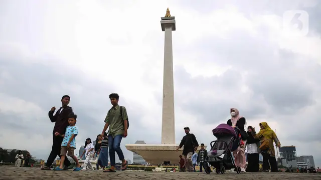 Pengunjung Monas Diprediksi Terus Meningkat Jelang Malam Tahun Baru - News berita69.org