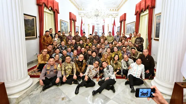 Perpisahan dengan Menteri, Jokowi: 20 Oktober Saya ke Solo, Silakan Kalau Ingin Mampir ke Rumah - News berita69.org