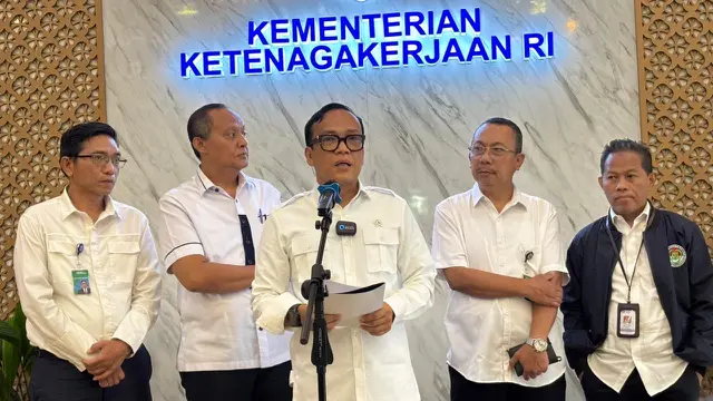 Prabowo Belum Keluarkan Surat Pemecatan Immanuel Ebenezer sebagai Wamenaker, Tunggu 'Sinyal' dari KPK - News berita69.org