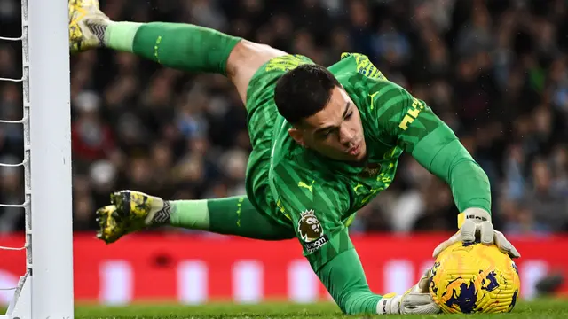 PSG Incar Pemain Andalan Manchester City - Bola berita69.org