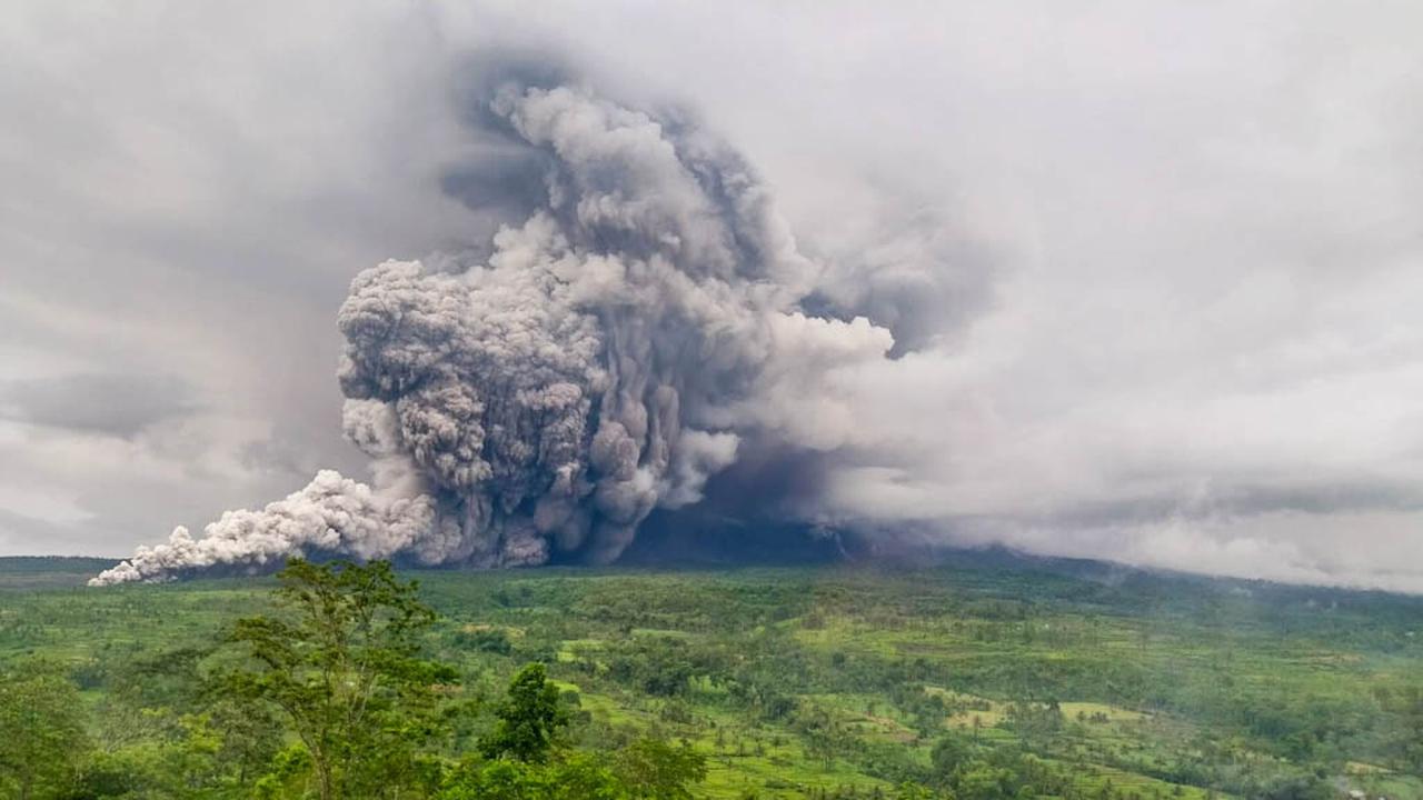 Ragam Fakta dari Erupsi Gunung Semeru 19 November 2025
