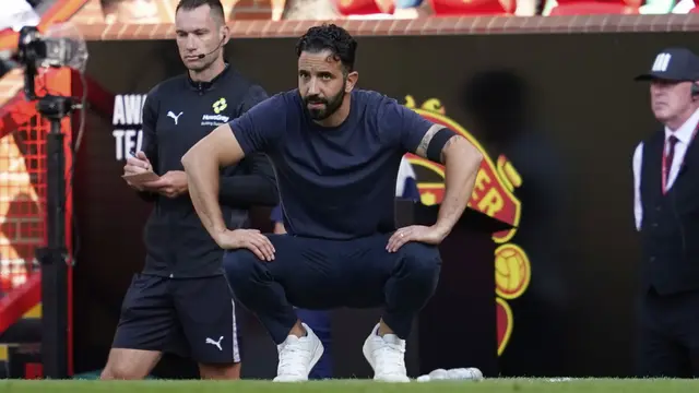 Ruben Amorim Cetak Rekor Memalukan usai Manchester United Dihajar Arsenal - Bola berita69.org