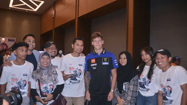 Sebelum MotoGP Mandalika 2024, Fabio Quartararo Jumpa Fans dan Keliling Kota - Bola berita69.org