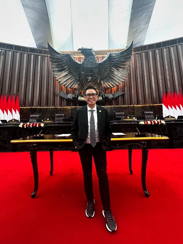 Sekjen PAN: Kami Welcome 1.000 Persen Pak Jokowi dan Keluarga Bergabung - News berita69.org