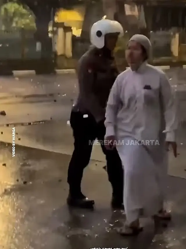 Siapa Badru Bocah yang Viral di Tengah Ricuh Demo Gedung DPR - News berita69.org