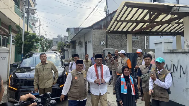 Soal Gaya Kampanye Blusukan, Ridwan Kamil: Bukan Soal Jumlah, tapi Menyentuh Hati - Pemilu berita69.org