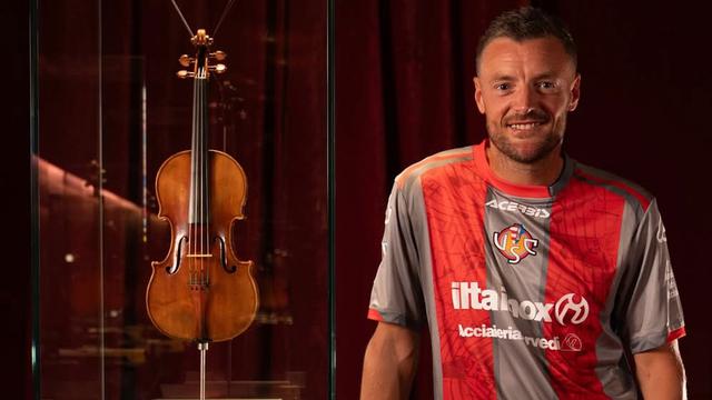 StradiVardy di Cremona: Jamie Vardy Kini Satu Tim dengan Kiper Timnas Indonesia - Bola berita69.org