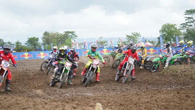 Supercrosser 2024 Seri Makassar Jadi Kesempatan Terakhir Pembalap Rebut Wildcard MXGP 2025 - Bola berita69.org