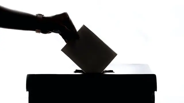 Survei Pilkada Banjarbaru: Lisa-Wartono 48,1%, Aditya-Said 46,3% - Pemilu berita69.org