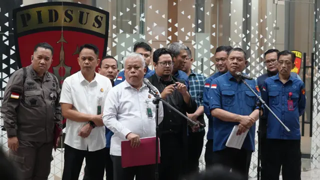 Tim Penyidik JAM PIDSUS Tetapkan 9 Tersangka Baru Tata Kelola Minyak Mentah PT Pertamina - News berita69.org
