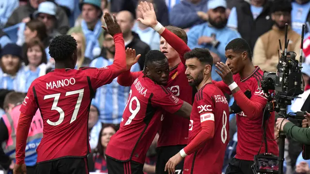 Top 3 Berita Bola: Ambisi Pemain Ini Gabung Manchester United Gagal Total, Gara-Garanya Dua Kali Tak Lolos Tes Medis - Bola berita69.org