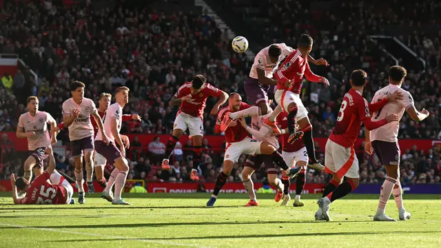 Top 3 Berita Bola: Mourinho Boyong 11 Pemain ke Manchester United, Dua Masih Bertahan di Old Trafford - Bola berita69.org