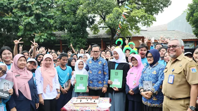 Wamendagri Bima Arya Minta Dukcapil Proaktif Terbitkan KTP bagi Pemilih Pemula - News berita69.org