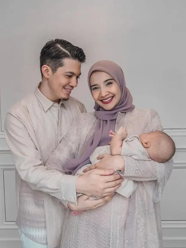 Zaskia Sungkar dan Irwansyah Kembali Jalani Program Bayi Tabung, Kini Memasuki Tahap Kedua - Hot berita69.org